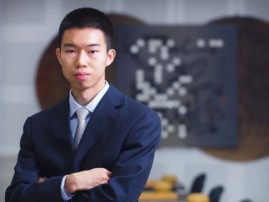 婷丁六月