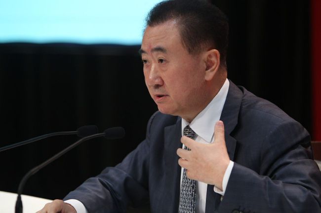 校花光屁股穿裙子被c小说