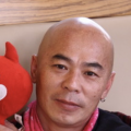私奴跪着伺候主人vk